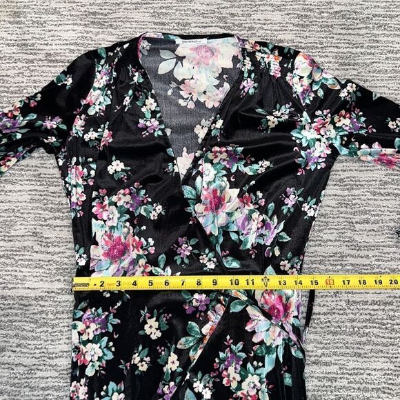 New ZARA Floral-Print Velvet Wrap Midi Dress Small - Picture 10 of 15